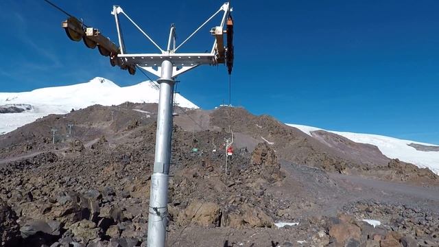 ?ЭЛЬБРУС ГЛАЗАМИ ТУРИСТА.?ПОДЪЕМ НА КАНАТНОЙ ДОРОГЕ К ВЕРШИНЕ ЭЛЬБРУСА.?КАБАРДИНО-БАЛКАРИЯ. смотреть онлайн