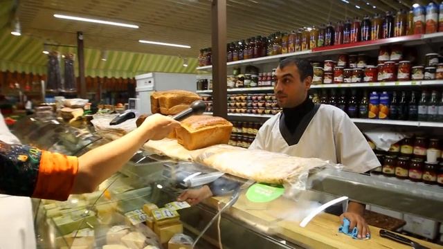 Как готовится тыквенный крем-суп со шпинатом? Рецепт от шеф-повара смотреть онлайн