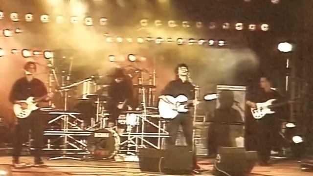 ГРУППА КИНО - НАМ С ТОБОЙ (ВИКТОР ЦОЙ) смотреть онлайн