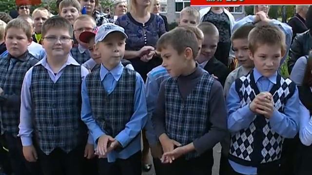 В с. Марёво торжественно открыта площадка под возведение универсального спортзала смотреть онлайн