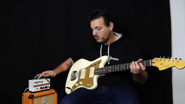 Fender Squier J.Mascis Jazzmaster смотреть онлайн