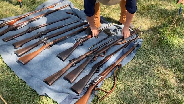 Spanish American War weapons смотреть онлайн