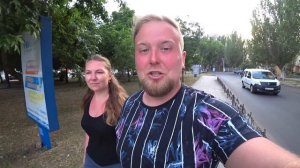 Бердянск. Отдых на Бердянской косе. Вечерняя жизнь Бердянска