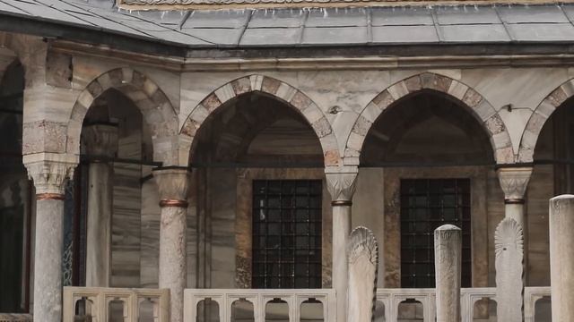 Почему Сулеймана и Хюррем не похоронили рядом? смотреть онлайн