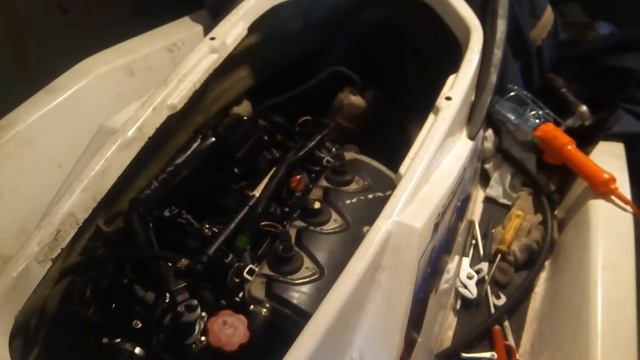 Троит двигатель Brp Gtx