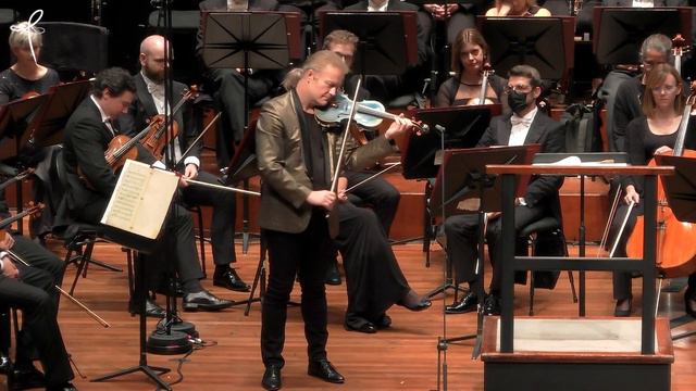 Pavel Sporcl_ Bach - Gavotte, Partita E maj. смотреть онлайн