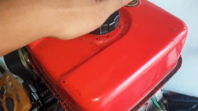 (Đã bán) Mitsubishi GM301L (10 ngựa) cốt xéo có đề LH 0907052116 смотреть онлайн