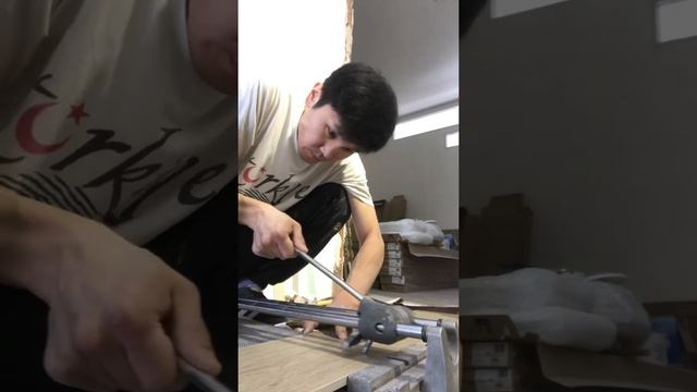 Резка плитки 12 мм смотреть онлайн