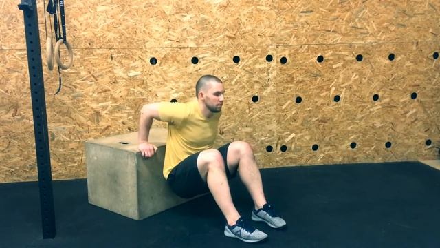 Обратные отжимания смотреть онлайн