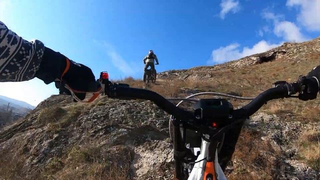 Electric Motion в горах Пятигорска смотреть онлайн