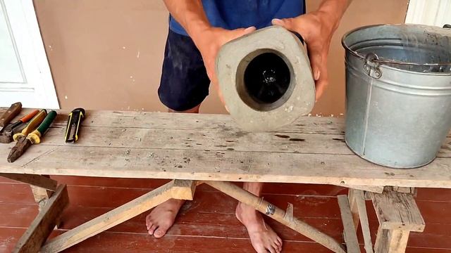 DIY вазоны из и Пластиковых бутылок поделки из цемента Crafts from cement #Cement#flowerpot смотреть онлайн