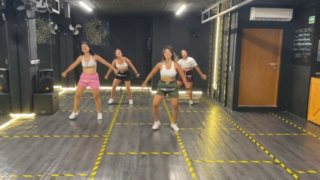 ENVOLVER - Anitta | Coreografía Oficial Dance Workout | DNZ Workout | DNZ Studio смотреть онлайн