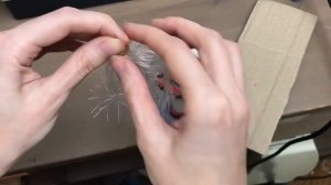 Как сделать кисточки из ниток для пояса