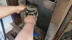 Замена передних стоек на Лада Гранта