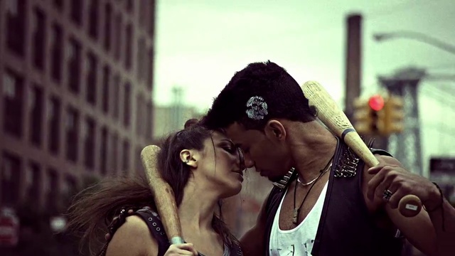  New Politics - Everywhere I Go (Kings and Queens) смотреть онлайн