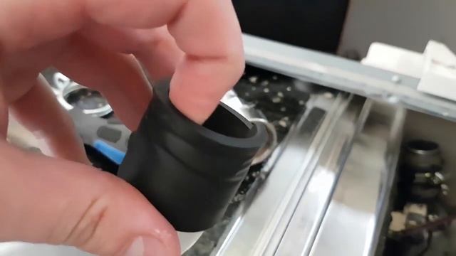 Ошибка i30. Ремонт посудомоечной машины Electrolux. Вода в поддоне. смотреть онлайн