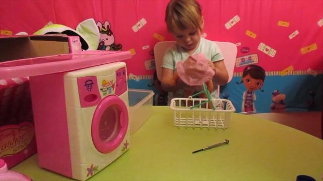 Стиральная машина, утюг, сушилка. Washing machine, iron and dryer. смотреть онлайн