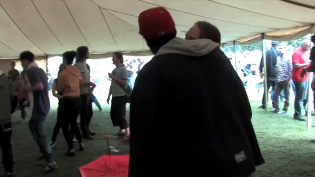 Umbrella Fair 2013 - Dub Tent Sunday Session Pt1 смотреть онлайн