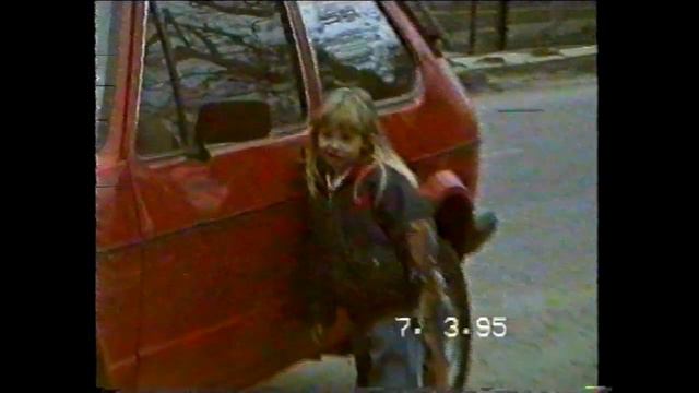 Уходит девочка из дома смотреть онлайн