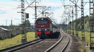 Электровоз ЭП2к-232 с вагонами Невского Экспресса