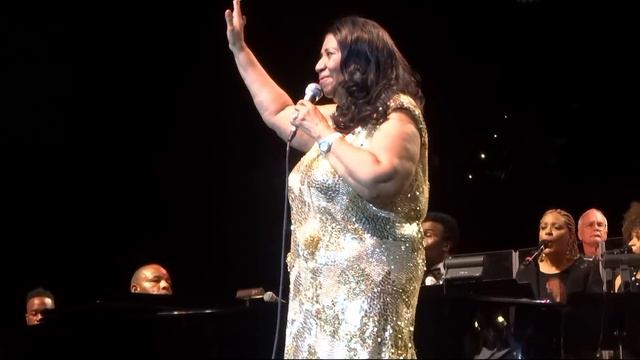 "Respect" (Live) - Aretha Franklin - Oakland, Oracle Arena - August 10, 2015 смотреть онлайн