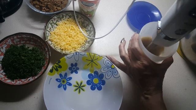 Готовим вкусный диетический "Крем суп" смотреть онлайн