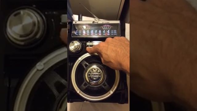 MP3 бумбокс магнитола EPE FP-1316rc смотреть онлайн