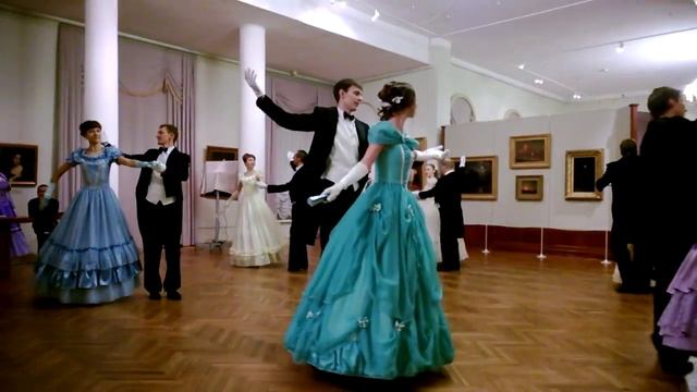 Бал в честь прибытия в Великий Новгород Свадебного поезда #kukmor #ржд #lj #жж смотреть онлайн