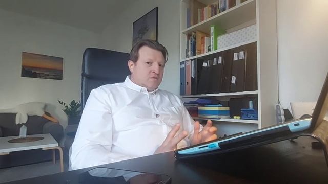 хрестоматійний анекдот 2 сосиски смотреть онлайн