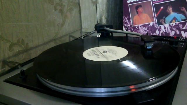 Ласковый май-Я откровенен только лишь с луной смотреть онлайн
