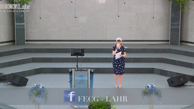 Есть путь один, ведущий в небо. Стих. Jana Walter смотреть онлайн