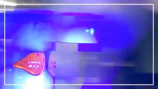 УФ печать на наушниках УФ UV принтер EraSmart смотреть онлайн