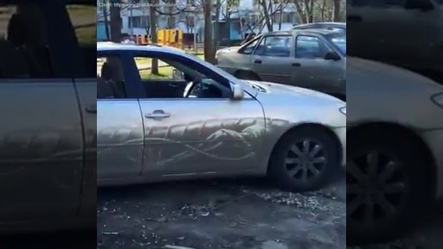 Шедевры из грязи и пыли смотреть онлайн