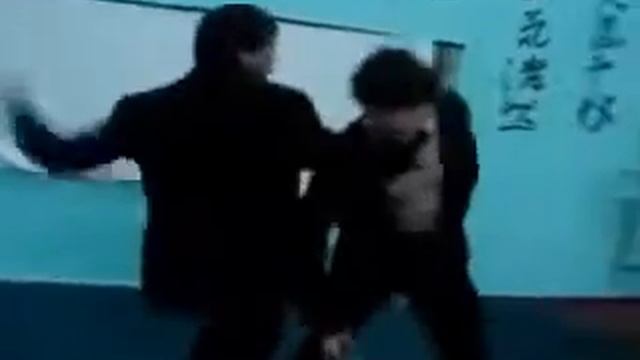 Боевое искусство 6 трюки, удары ногами руками, мастер боевых искусств смотреть онлайн