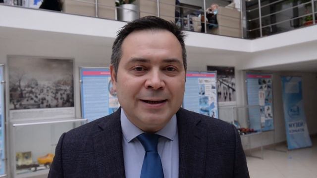 Председатель Технического комитета по шорт-треку Сергей Бойцов о соревнованиях "Надежды России" смотреть онлайн