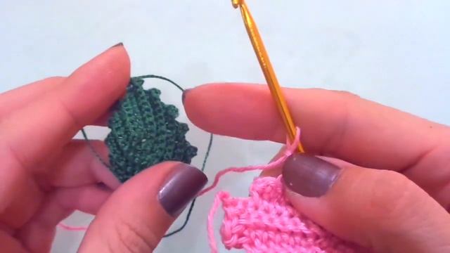 Листик для салфетки с розами (вязание крючком) смотреть онлайн