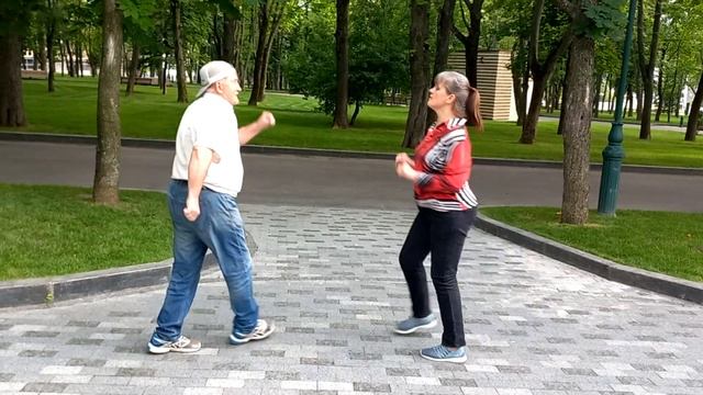 Харьков, 22 июня,танцы в саду, Гоп-ца-ца!?? смотреть онлайн