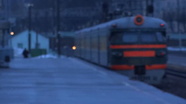 Смоленск. Отправление ЭМ9-003 на Красное смотреть онлайн
