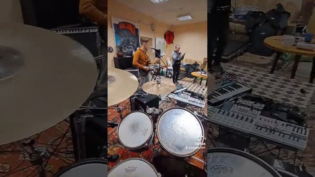 🥰🥁😏 батарейка 😉😎 смотреть онлайн