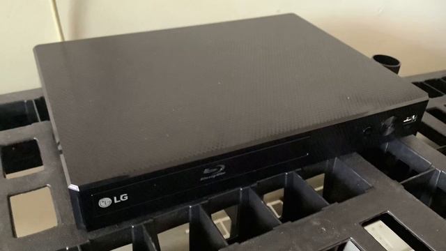 FREE LIKE VIDEO: LG Blu-Ray Player смотреть онлайн