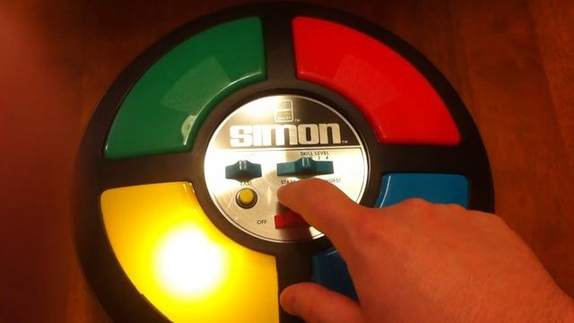 Simon (game) - 1978 - Presentation & Test for eBay смотреть онлайн