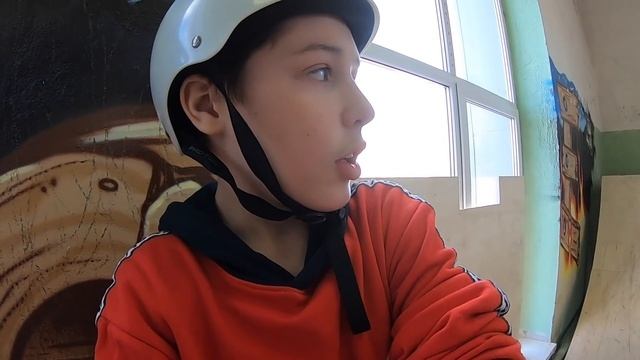 SIRI ГАДАЕТ НАМ ТРЮКИ смотреть онлайн