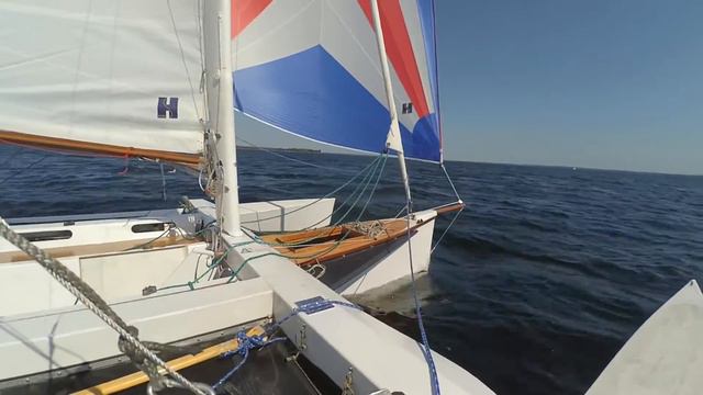 W17 under spinnaker смотреть онлайн