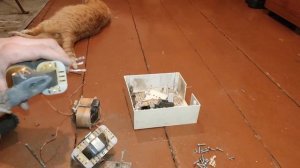 Стабилизатор напряжения из СССР. Что ценного в нем? Добываю цветной металл.