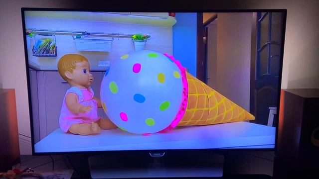 Новая история как Маша и Мама играют в отель смотреть онлайн