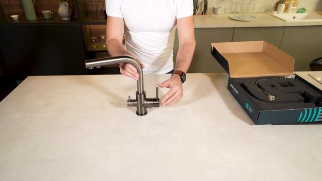 Многофункциональный смеситель Essen Es213011-GM от бренда Paulmark