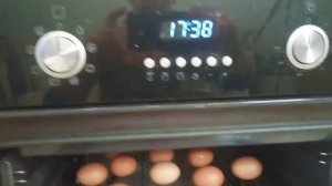 Свекровь мне все рассказывала. Вот я и приготовила.Каленые яйца в духовке. А это реально вкусно