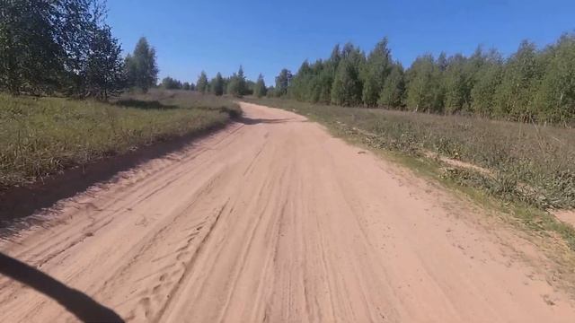 Action Camera Xiaomi YI 4K на велосипеде по грунтовке смотреть онлайн