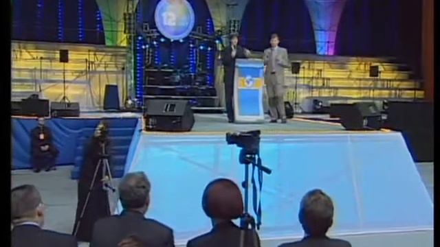 5. 31.03.2006. 13.00. Тед Хаггард. Как жить лучше смотреть онлайн