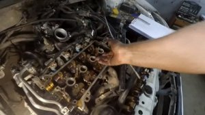 Toyota PLATZ 1sz не запускается с утра  , троит,вибрация. Замена цепи ,регулировка зазоров клапанов